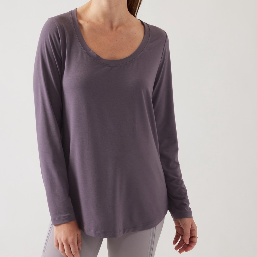 ATHLETA 💜 Cloudlight Stratus II Top - Picture 2 of 7